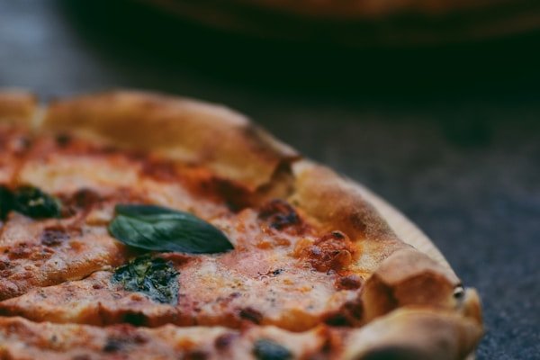 Fresh pizza from the Roman oven